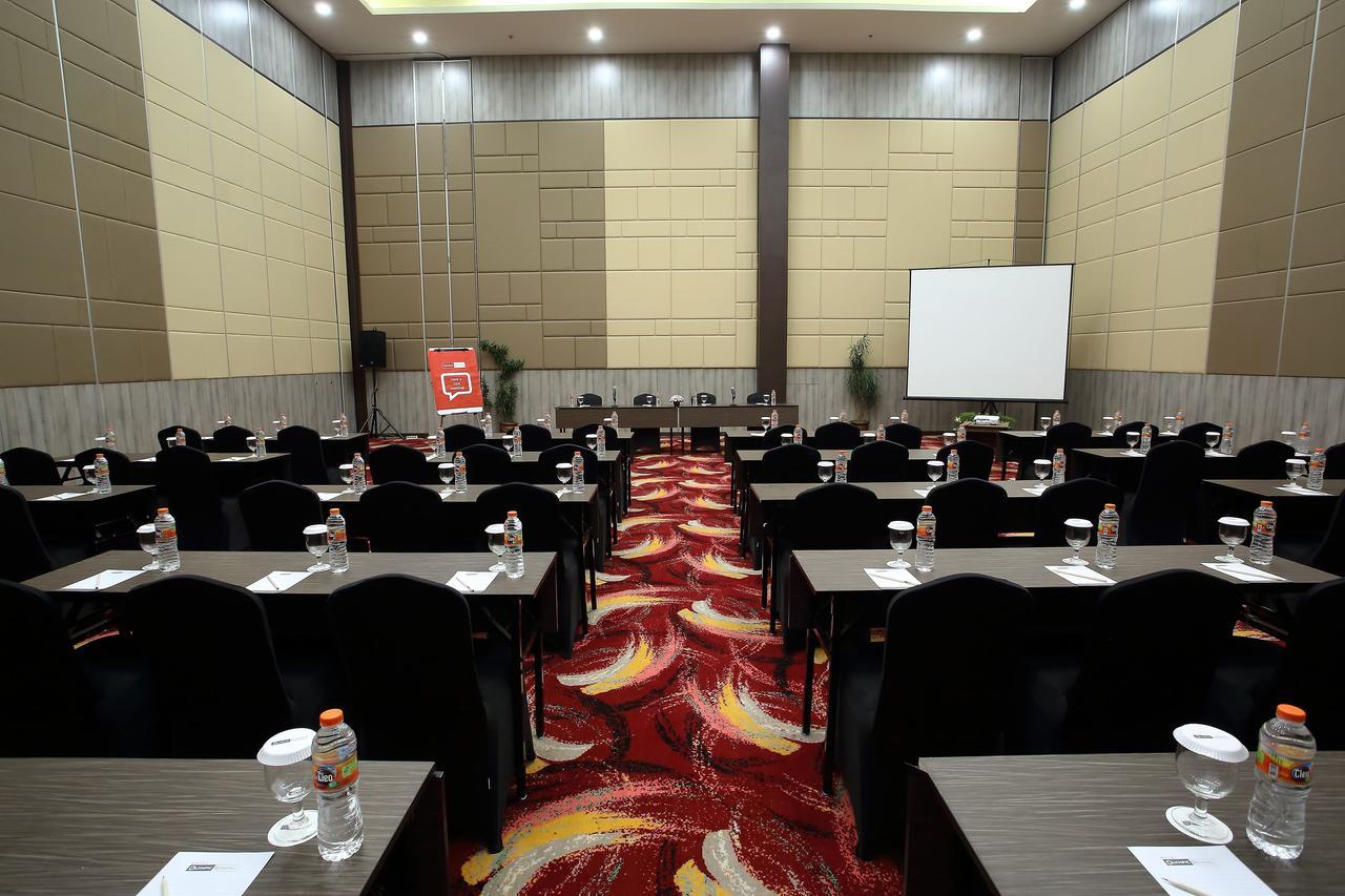 Bigland Hotel & Convention Sentul بوكور المظهر الخارجي الصورة